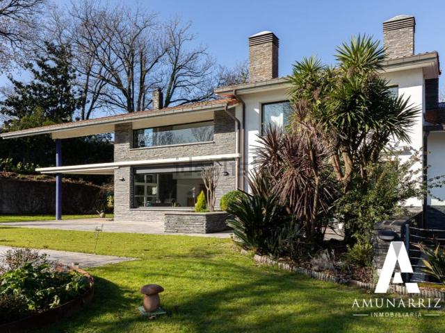 Casa en venta en Urdanibia, Gipuzkoako Bidasoa