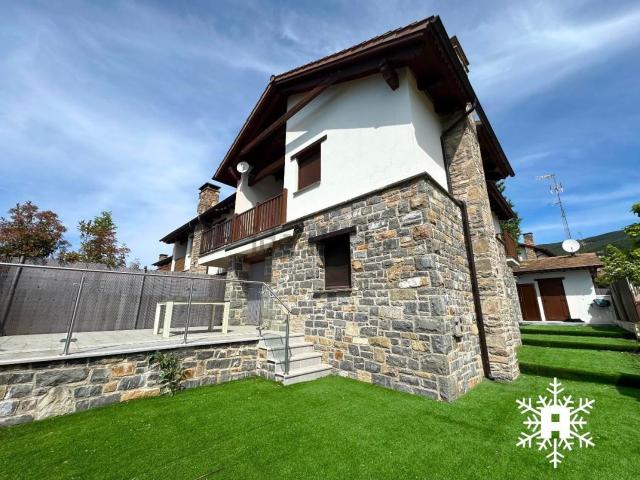 Casa en venta en Badaguás, La Jacetania