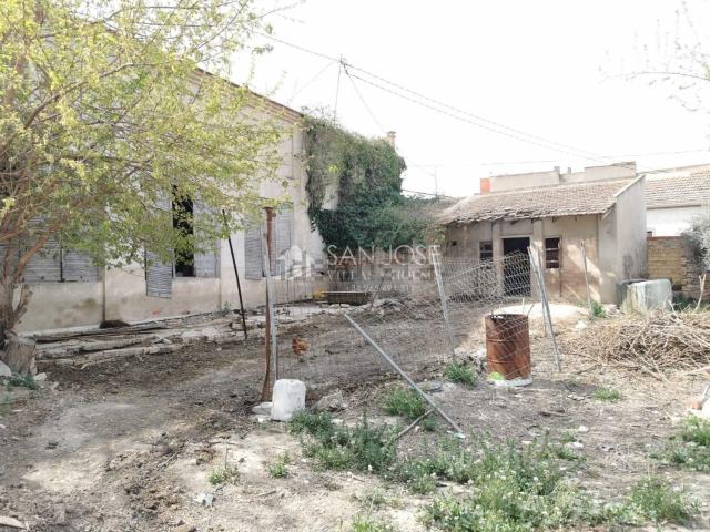 Casa en venta en Jacarilla