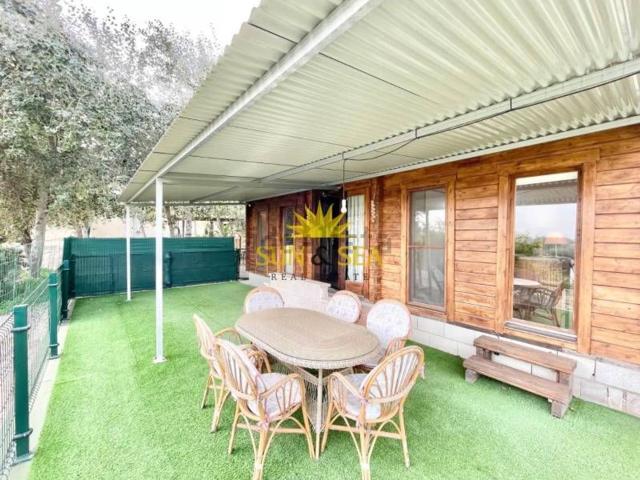 Casa en alquiler en Jacarilla, Valencia