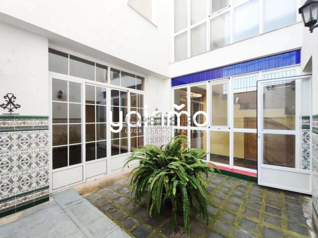 Casa en venta en Jaén, San Ildefonso
