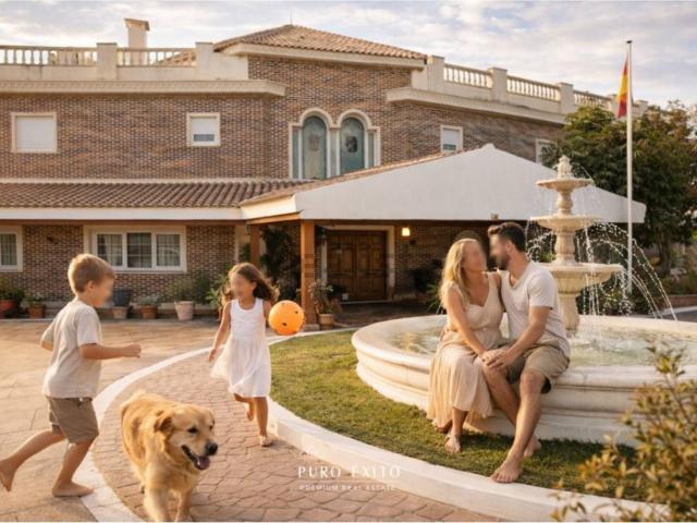 Casa en venta en Este, Málaga-Costa del Sol