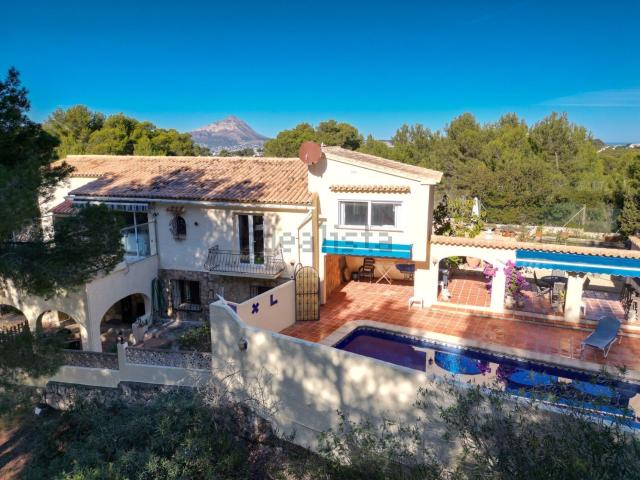 Casa en venta en Jávea, Trencall
