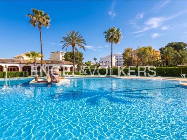 Casa en alquiler en Entrepinos, la Marina Alta