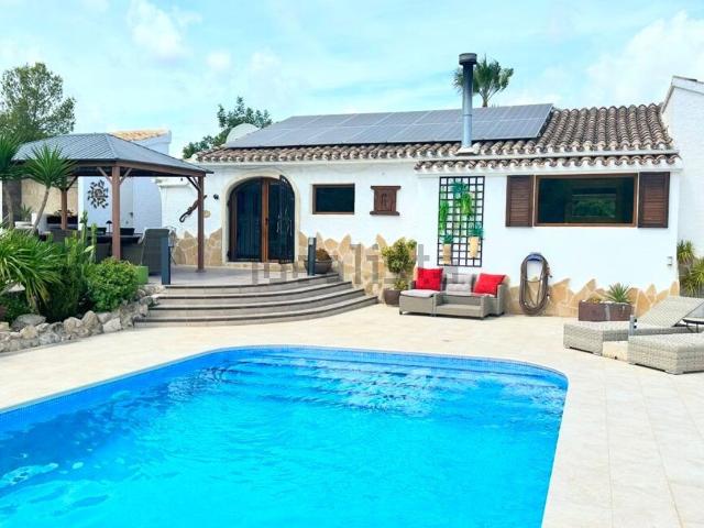 Casa en venta en Lluca, la Marina Alta