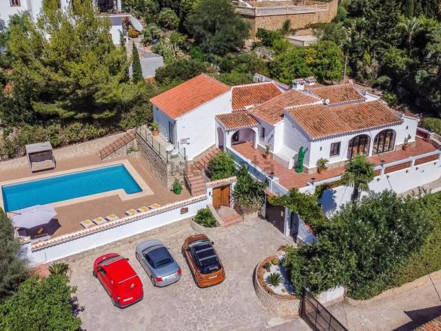 Casa en alquiler en Urbanització L'Ermita, Xàbia / Jávea