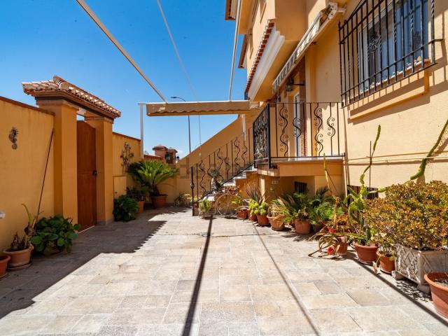 Casa en venta en Comarca de la Vega de Granada, Andalucía