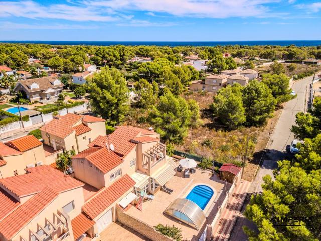 Casa en venta en les Tres Cales, l'Ametlla de Mar