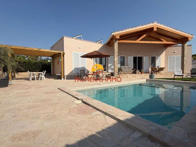 Casa en venta en les Tres Cales, l'Ametlla de Mar