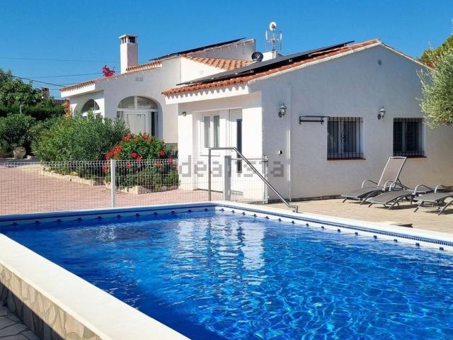 Casa en venta en les Tres Cales, l'Ametlla de Mar