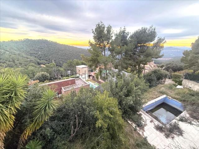 Casa en venta en el Serrat de l'Ocata, Vallès Oriental