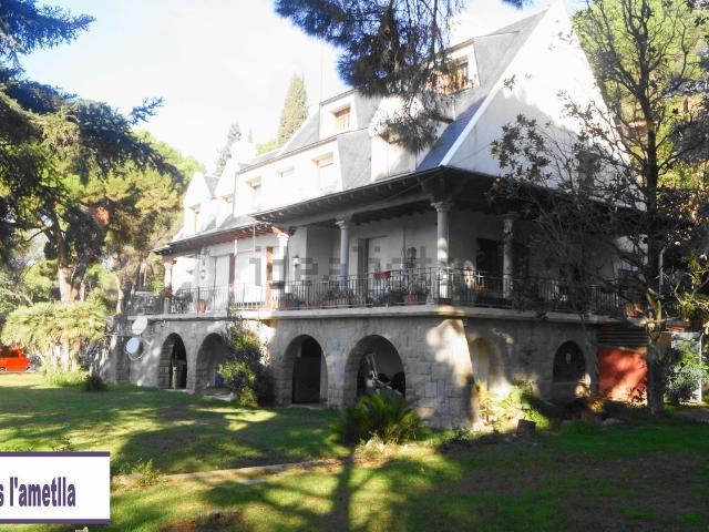 Casa en venta en les Roquetes, l'Ametlla del Vallès