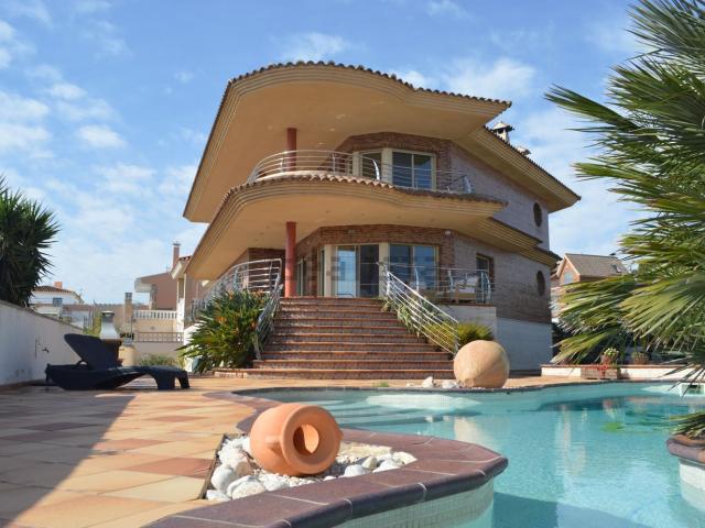 Casa en venta en Baix Ebre, Catalunya