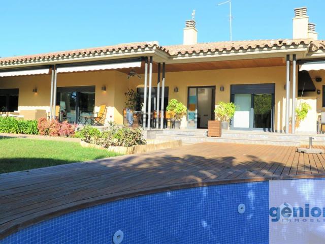 Casa en venta en Camp dels Pilans, Alt Empordà
