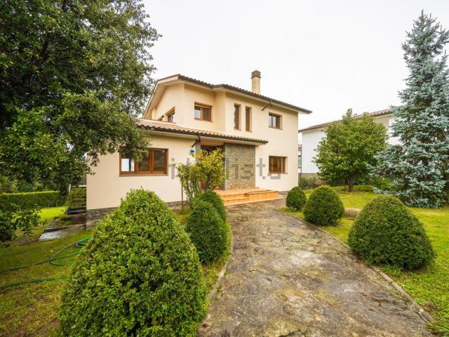 Casa en venta en l'Esquirol, Osona