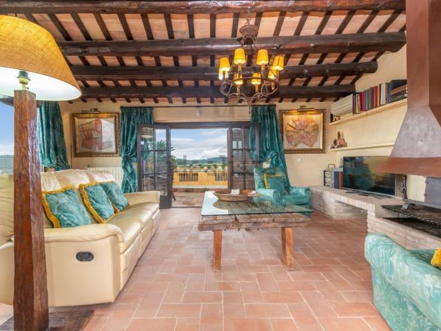 Casa en alquiler en Castell d'Empordà, Baix Empordà