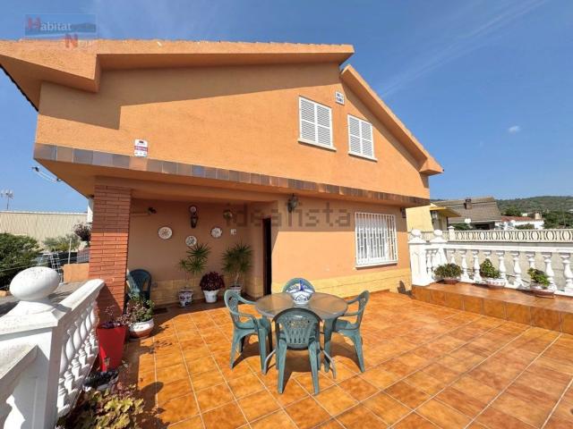 Casa en venta en el Priorat de la Bisbal, La Bisbal Del Penedès