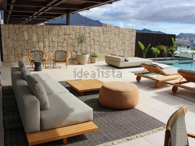 Casa en venta en La Caleta, Adeje