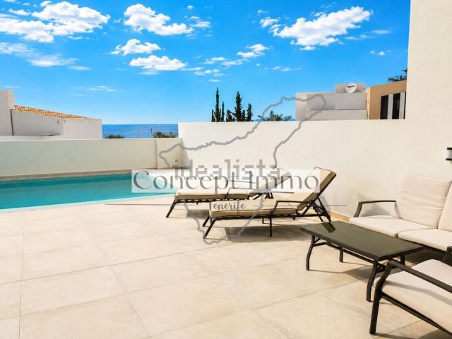 Casa en venta en Armeñime, Adeje