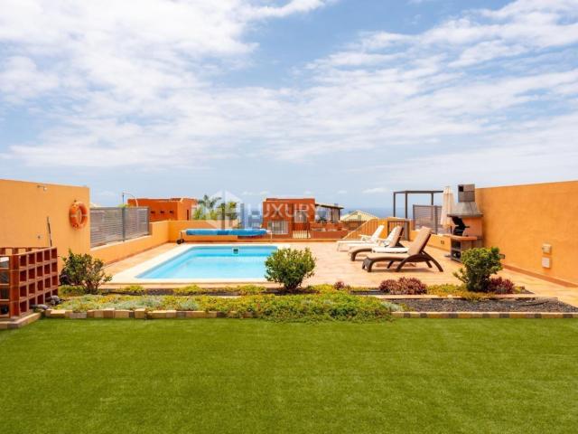 Casa en venta en Las Nieves, Adeje