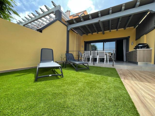 Casa en venta en La Caleta, Adeje
