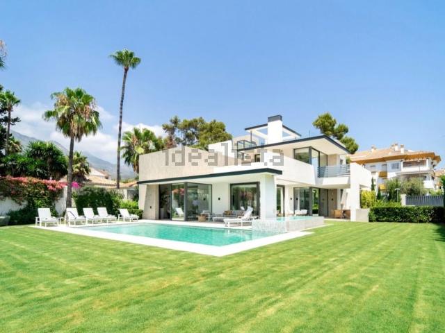 Casa en alquiler en La Carolina, Costa del Sol Occidental
