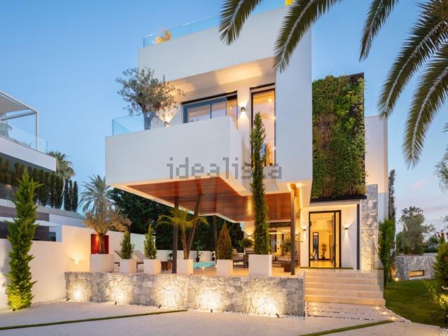 Casa en alquiler en La Carolina, Costa del Sol Occidental
