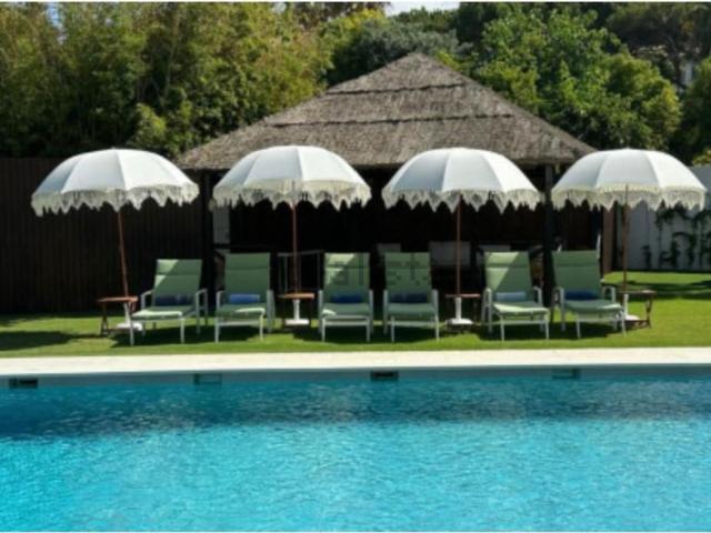 Casa en alquiler en El Vicario, Costa del Sol Occidental