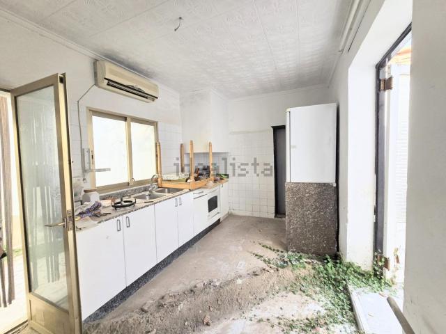 Casa en venta en el Vinalopó Mitjà / El Vinalopó Medio, Valencia