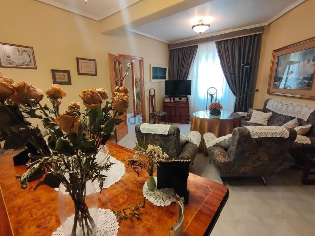 Casa en venta en el Vinalopó Mitjà / El Vinalopó Medio, Valencia