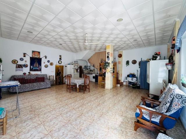 Casa en venta en el Vinalopó Mitjà / El Vinalopó Medio, Valencia
