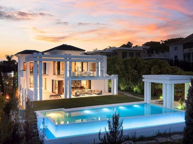 Casa en venta en Resinera-Voladilla, Costa del Sol Occidental