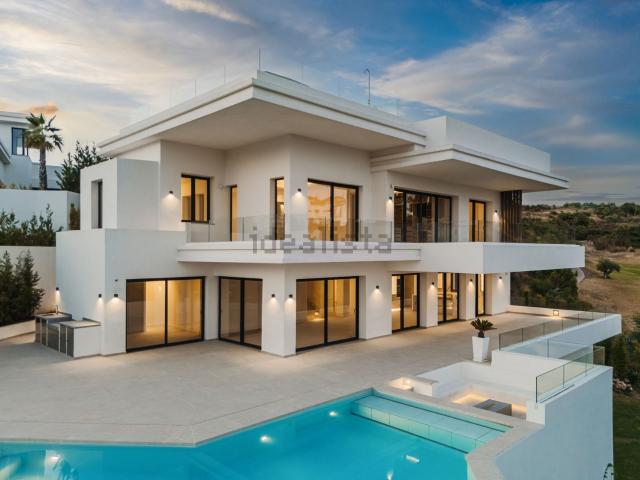 Casa en venta en Resinera-Voladilla, Costa del Sol Occidental