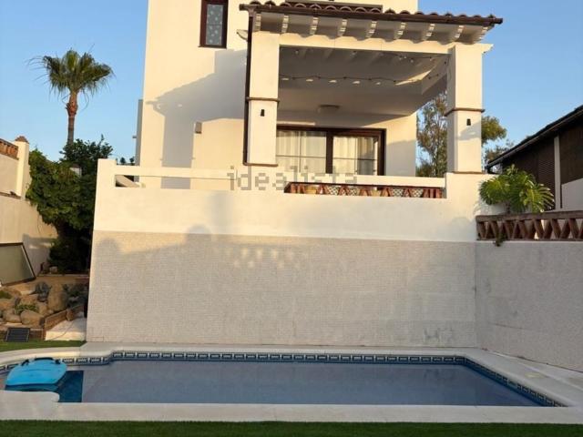 Casa en alquiler en Resinera-Voladilla, Costa del Sol Occidental