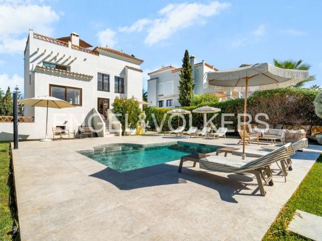 Casa en venta en Resinera-Voladilla, Costa del Sol Occidental