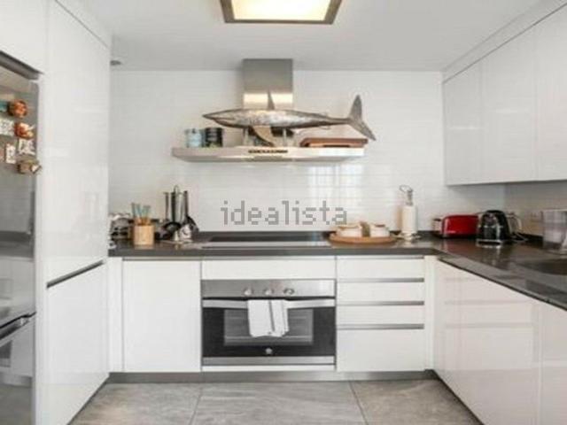 Casa en alquiler en Nueva Andalucía, Costa del Sol Occidental