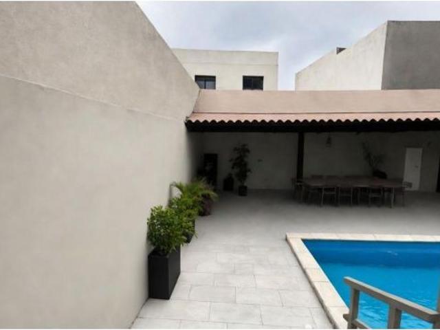 Casa en venta en La Estrella, Telde