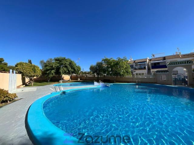Casa en alquiler en Residencial Al Andalus I, Orihuela