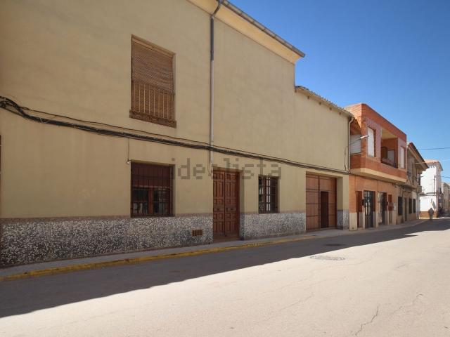 Casa en venta en La Gineta, Albacete