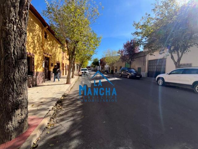 Casa en venta en La Gineta, Castilla-La Mancha