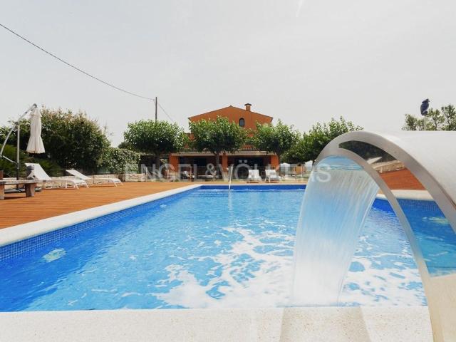 Casa en venta en La Granada, Barcelona