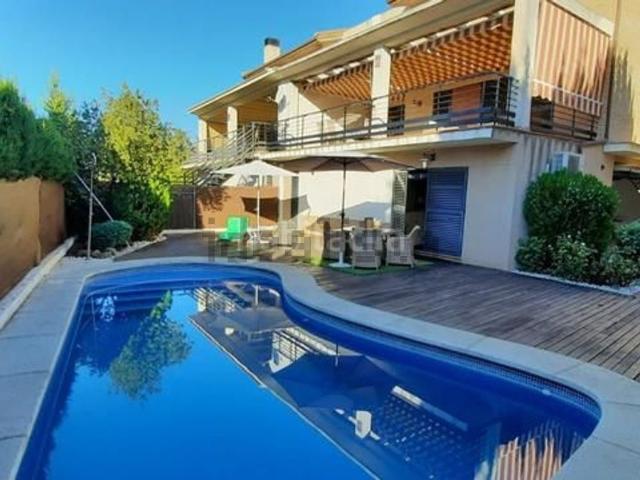 Casa en venta en La Guardia De Jaén, Urbanización Campolivo