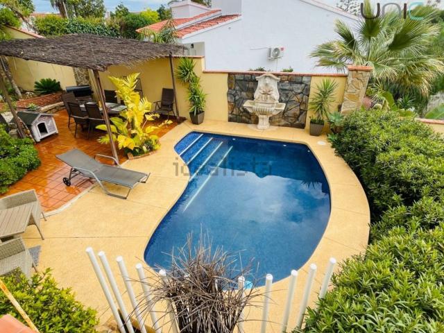Casa en venta en Coloma, la Marina Baixa