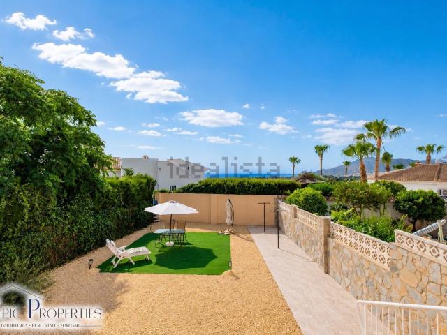 Casa en venta en Urbanització Bell Horitzó, la Marina Baixa