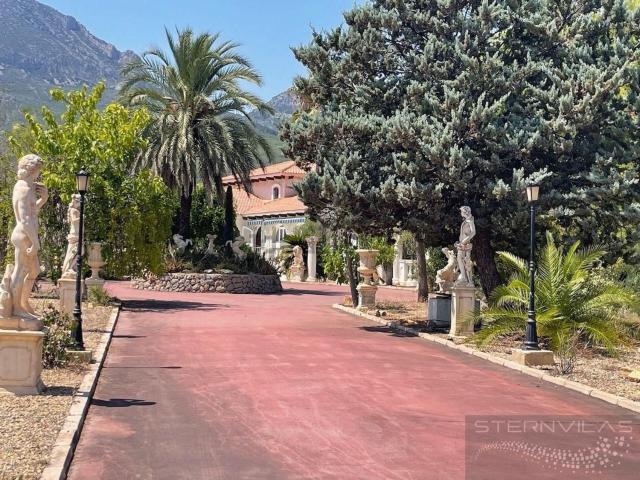 Casa en venta en Coloma, la Marina Baixa