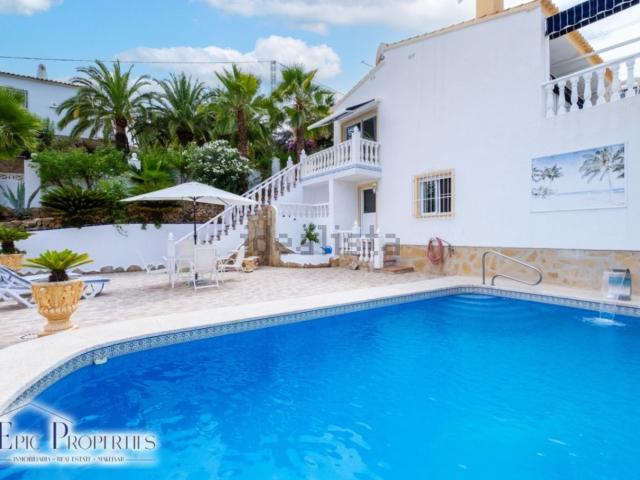 Casa en venta en La Nucia