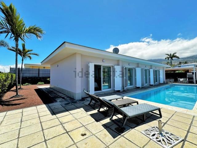 Casa en venta en Puerto De La Cruz, Canarias