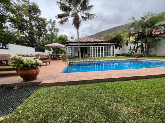 Casa en venta en Risco Caido, La orotava