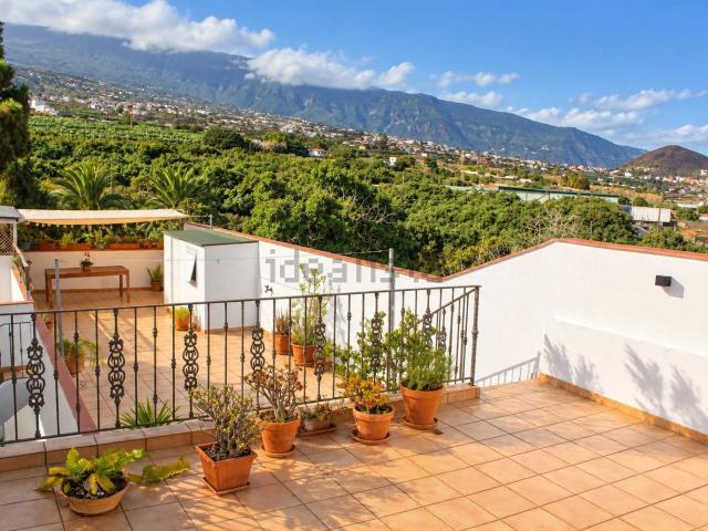 Casa en venta en Cruz de los Martillos, La orotava