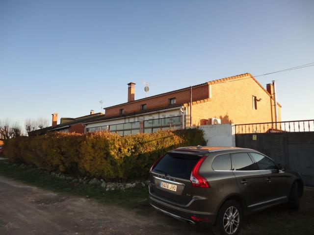 Casa en venta en La Pedraja De Portillo, Valladolid